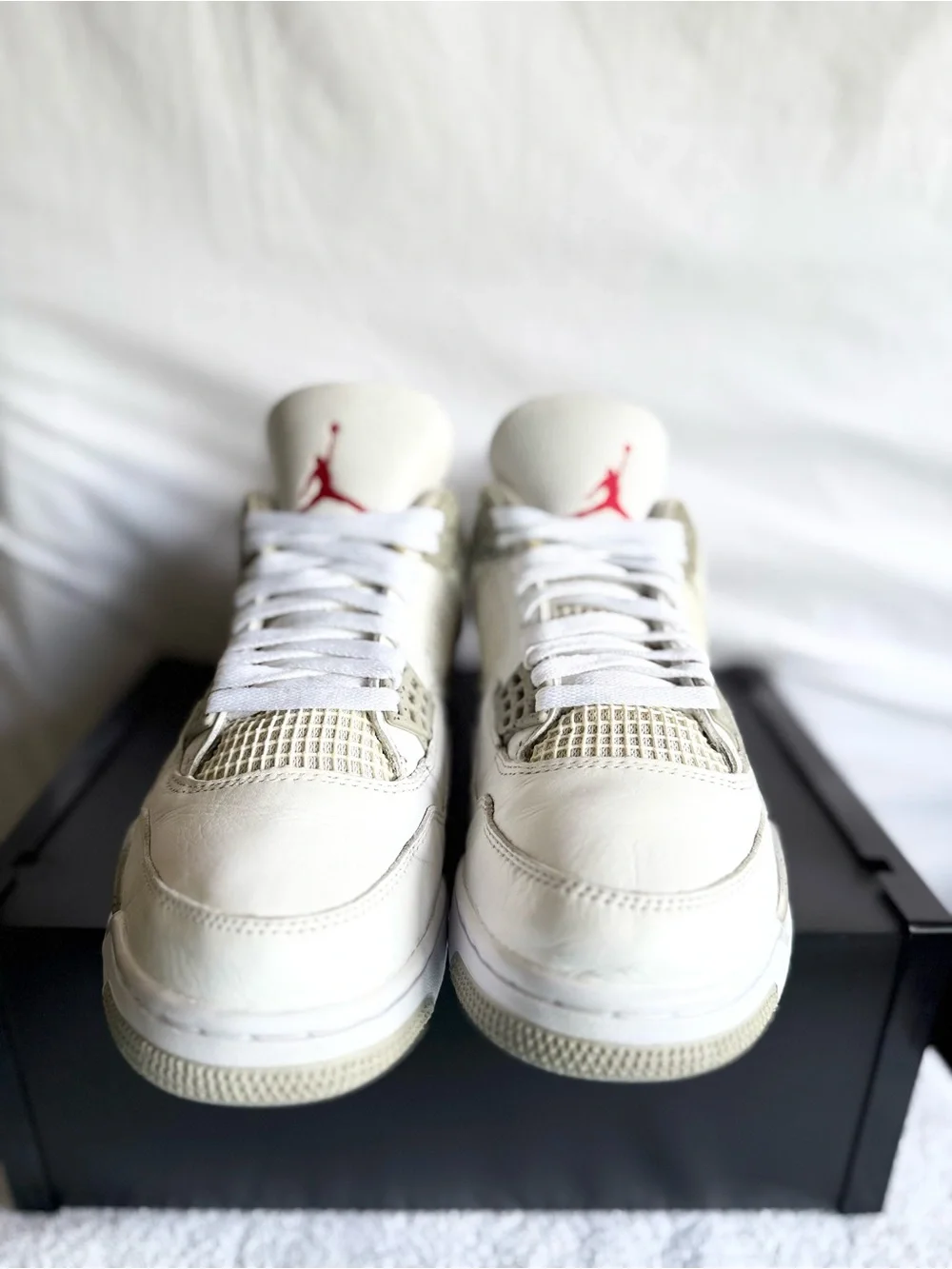 AUTHENTIC Jordan 4 Retro White Oreo size 10 CT8527-100 2021 PRE-OWNED